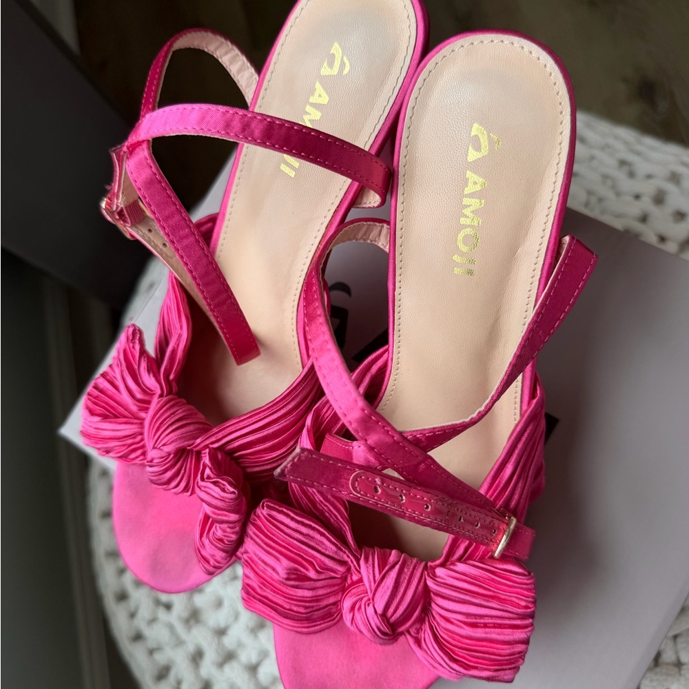 Hot Pink Satin Heels – Size 8.5 - Picture 6 of 7